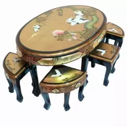 Grande table de salon chinoise laquée et 6 tabourets