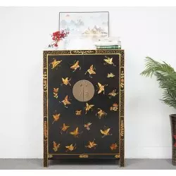 Armoire chinoise au mille papillons